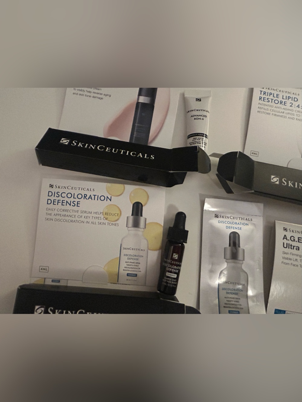SkinCeuticals Sample Set - Picture 4 of 7